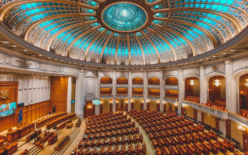 Understanding the minimum wage and its determination